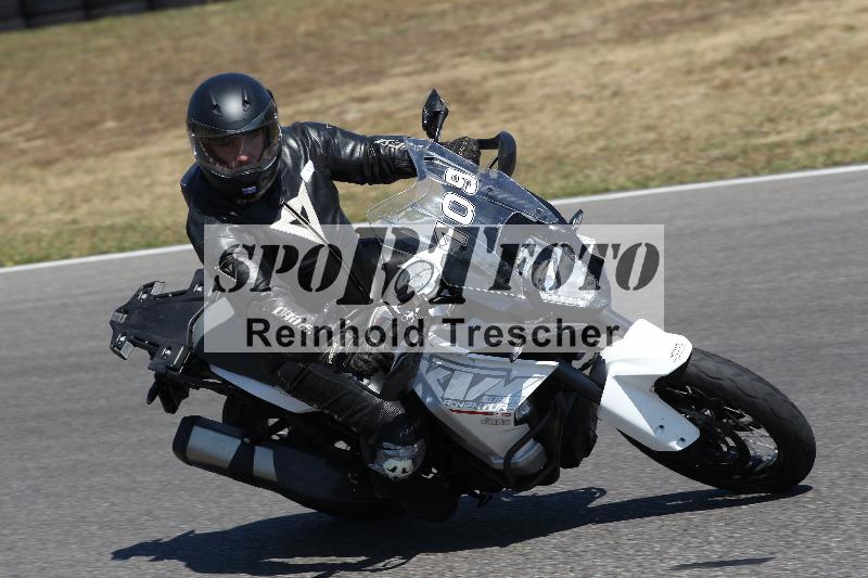 Archiv-2022/50 09.08.2022 MSS und TÖFF Track Day ADR/Gruppe blau/109